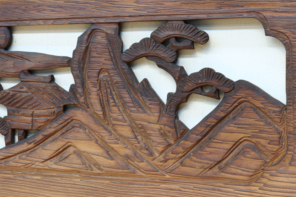 深みのある色彩で橋と城を描いた彫刻欄間素材　EZ2555ab　在庫(a:0 b:1)枚