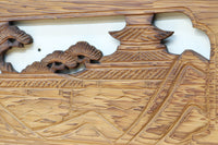 深みのある色彩で橋と城を描いた彫刻欄間素材　EZ2555ab　在庫(a:0 b:1)枚