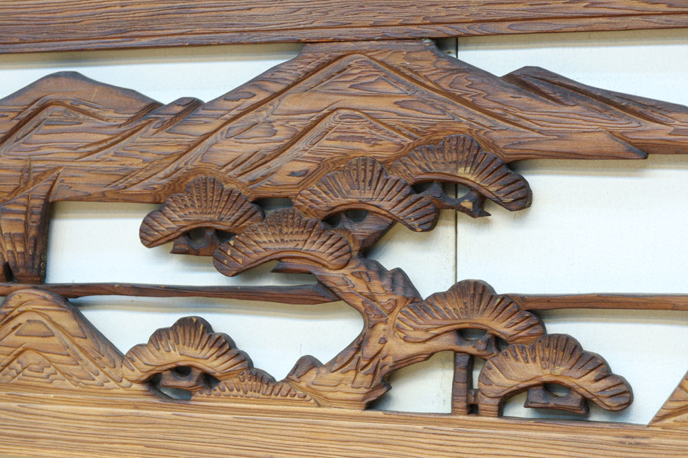 深みのある色彩で橋と城を描いた彫刻欄間素材　EZ2555ab　在庫(a:0 b:1)枚