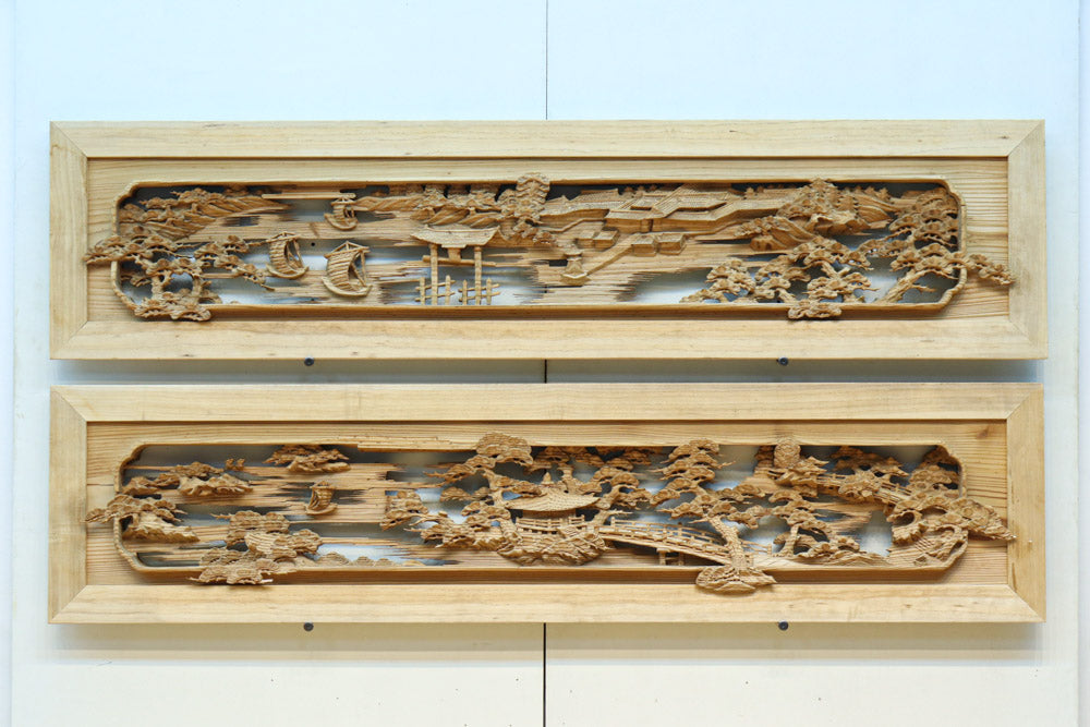 立体感のある構図で華やかな深彫り彫刻欄間　EZ2564ab　在庫(a:0 b:1)枚