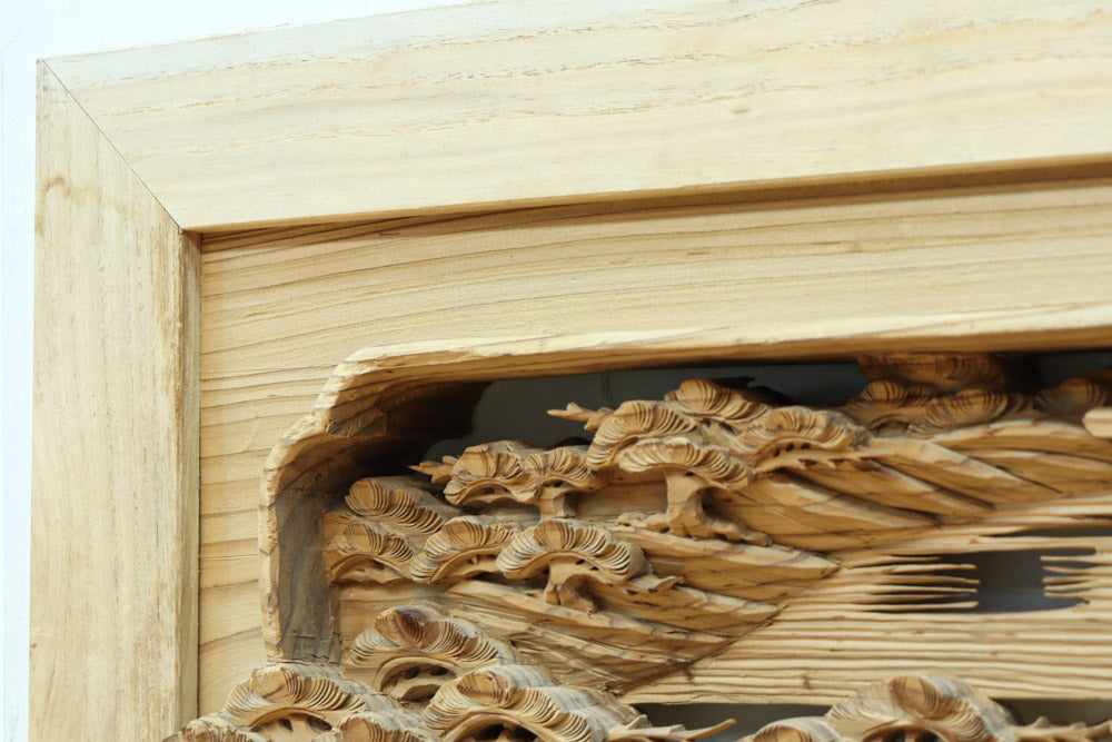 立体感のある構図で華やかな深彫り彫刻欄間　EZ2564ab　在庫(a:0 b:1)枚