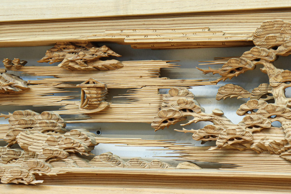 立体感のある構図で華やかな深彫り彫刻欄間　EZ2564ab　在庫(a:0 b:1)枚