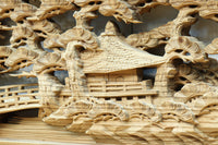 立体感のある構図で華やかな深彫り彫刻欄間　EZ2564ab　在庫(a:0 b:1)枚