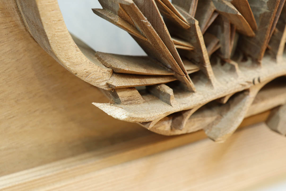 非公開　貫禄ある松の木を丁寧に彫り描いた深彫り彫刻欄間　EZ2565ab　在庫(a:1 b:1)枚