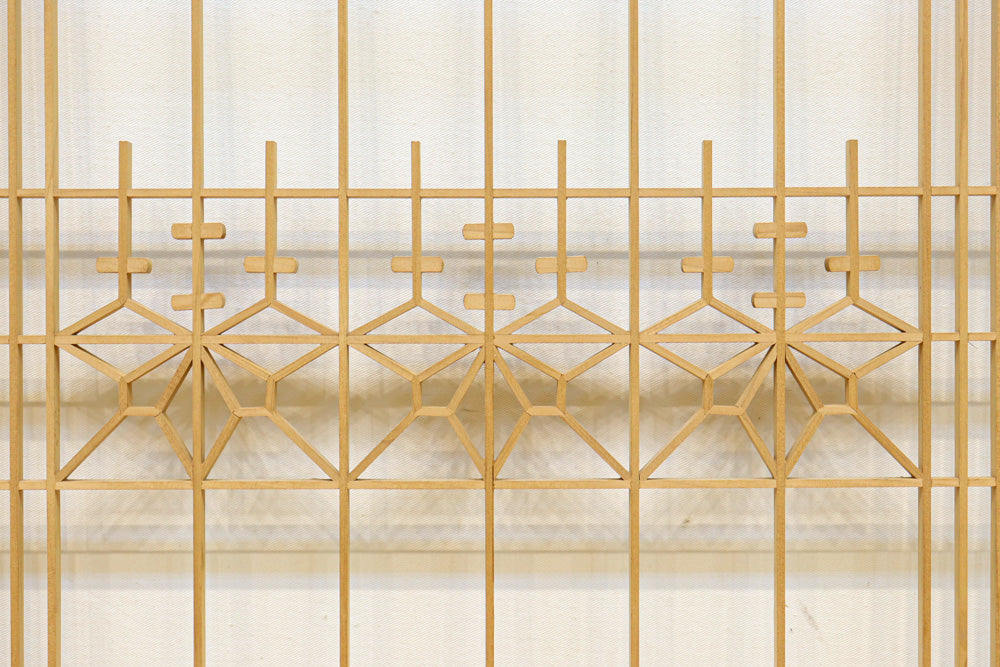 木地色の桐組子装飾で上品な面持ちある建具素材 EZ2572 在庫8枚 – 古福