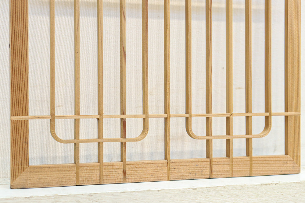 香図組子装飾で柔和な眺めをみせる建具素材　EZ2573　在庫8枚