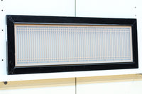 幅776ミリ!! 黒枠で和の風情溢れる小型縦繁欄間　EZ2582　在庫1枚