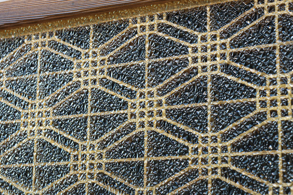 二重蜀江組子で雅な眺めをみせるダイヤガラス入り小型欄間　EZ2585　在庫1枚