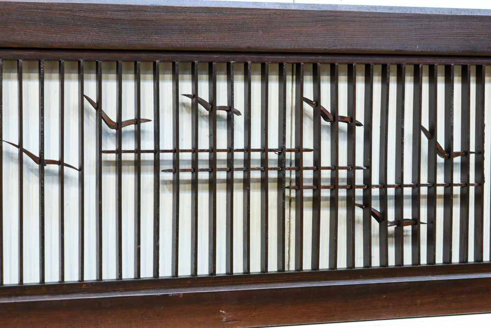 カモメが飛ぶ風情ある絵柄を描いた小型欄間　EZ2587　在庫1枚