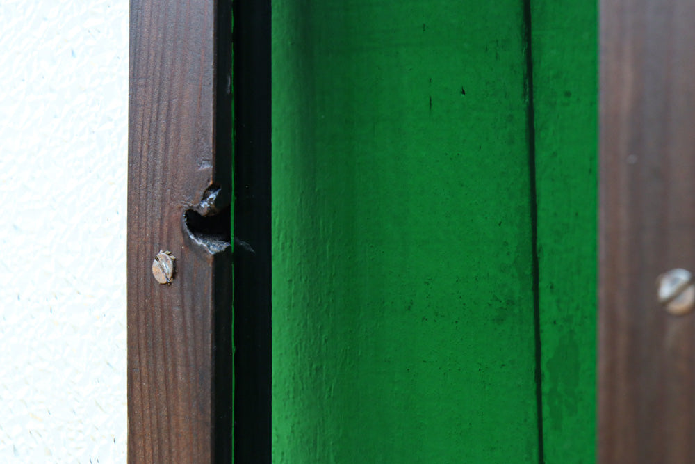 幅880ミリ!! グリーンの色ガラスが映えるガラス小型欄間　EZ2588　在庫1枚