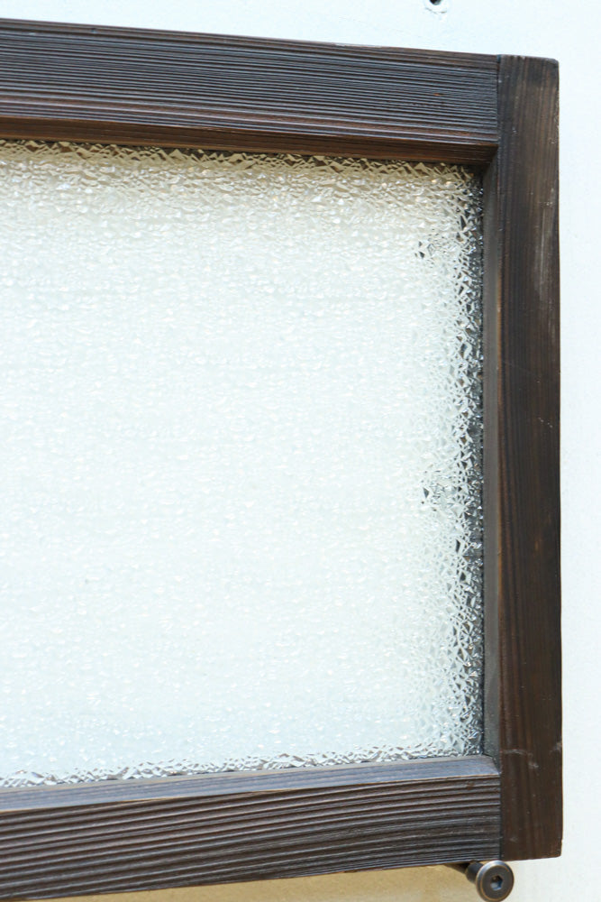 幅880ミリ!! グリーンの色ガラスが映えるガラス小型欄間　EZ2588　在庫1枚