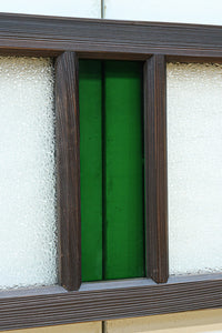 幅880ミリ!! グリーンの色ガラスが映えるガラス小型欄間　EZ2588　在庫1枚