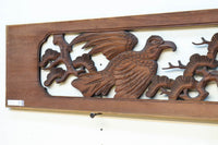 松の周りで貫録ある鷹が舞う彫刻欄間素材　EZ2592ab　在庫(a:0 b:1)枚