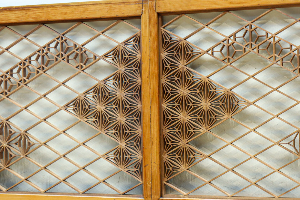 稀少小型サイズ!!　気品漂う組子帯模様で迫力ある両面ガラス入り建具セット　EZ2596　在庫4枚1組