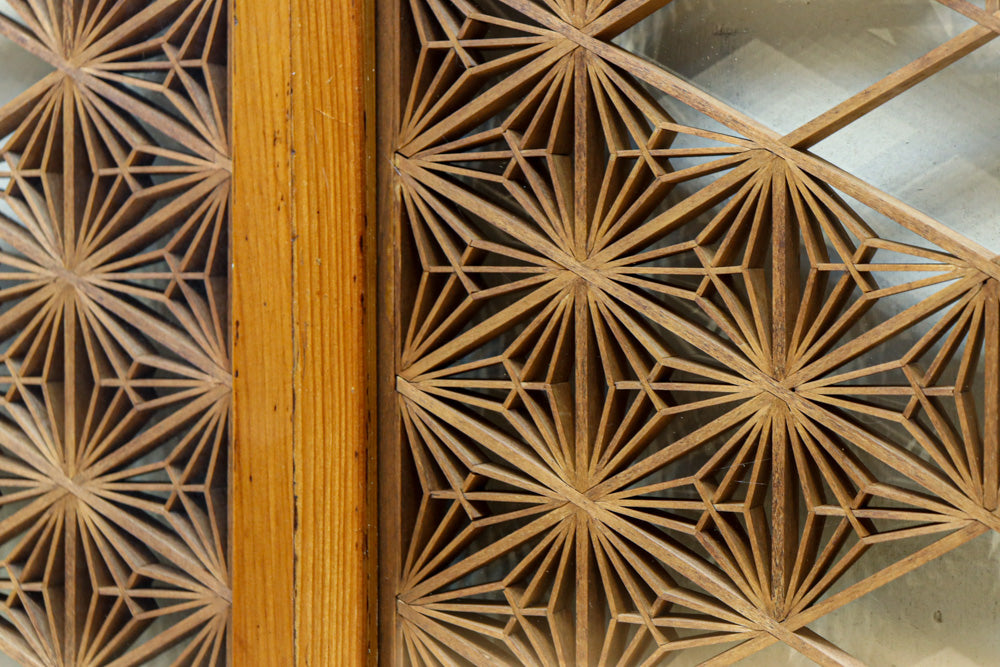 稀少小型サイズ!!　気品漂う組子帯模様で迫力ある両面ガラス入り建具セット　EZ2596　在庫4枚1組