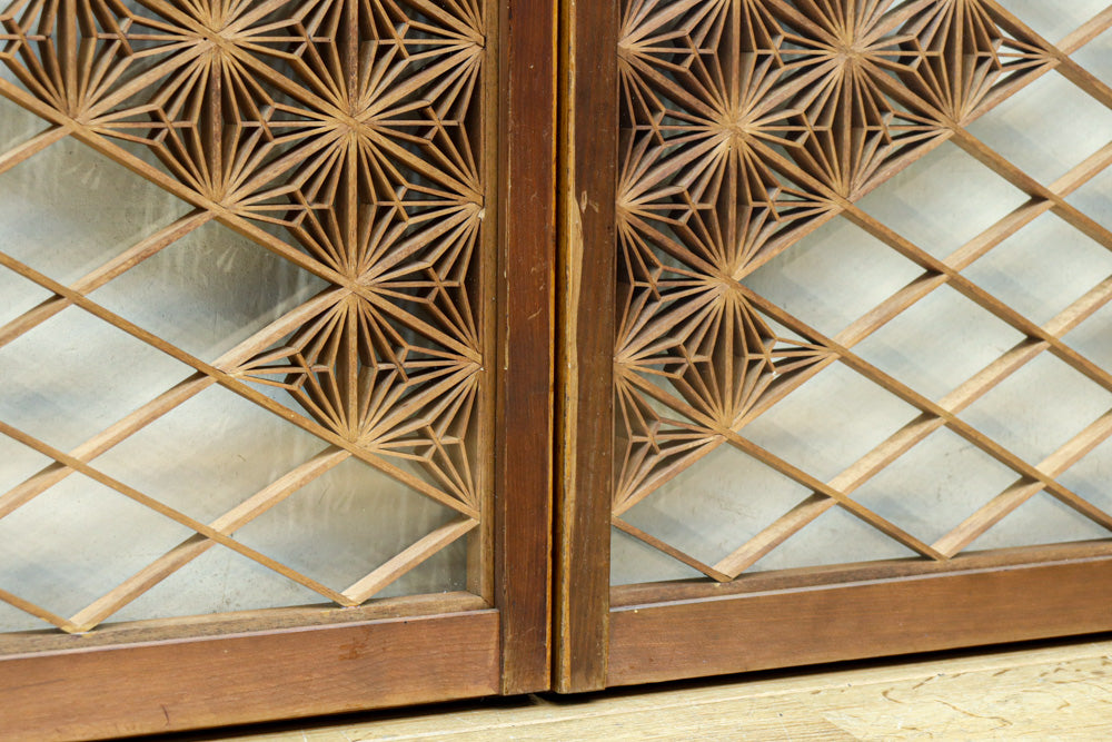 稀少小型サイズ!!　気品漂う組子帯模様で迫力ある両面ガラス入り建具セット　EZ2596　在庫4枚1組