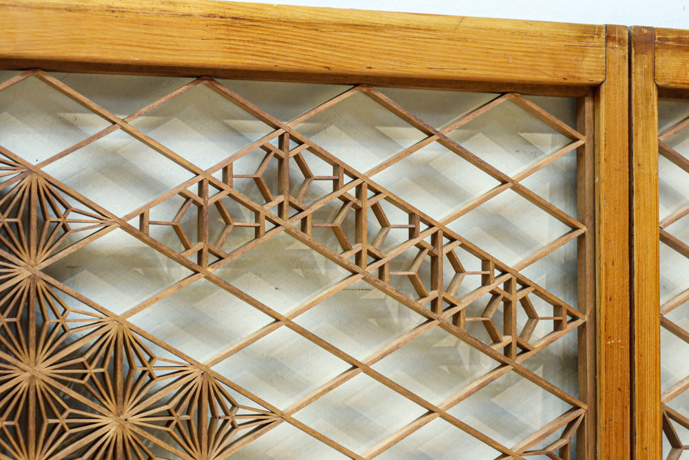 稀少小型サイズ!!　気品漂う組子帯模様で迫力ある両面ガラス入り建具セット　EZ2596　在庫4枚1組