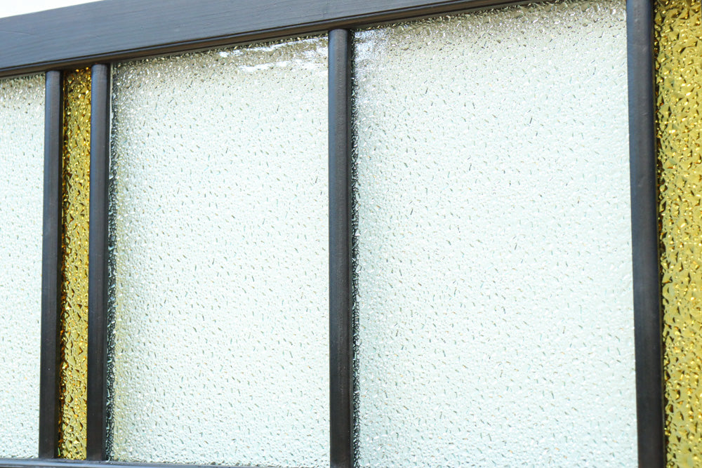 稀少アンバーガラスで華やかな印象を放つダイヤガラス入り欄間　EZ2602ab　在庫(a:1 b:1)枚