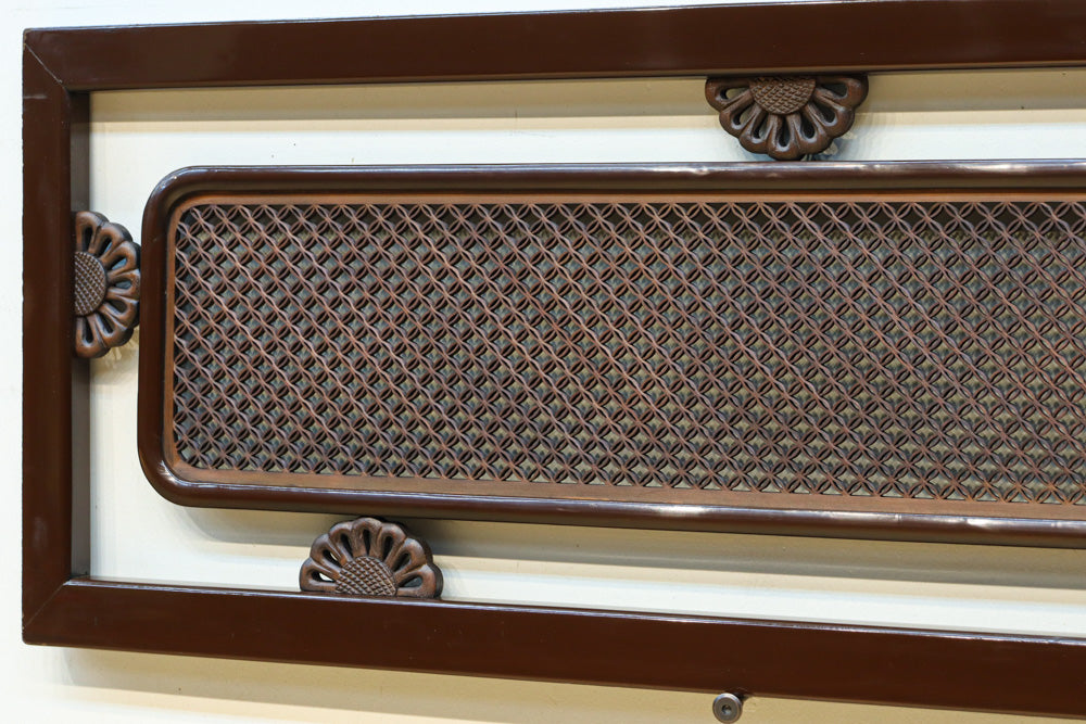 小さく繊細な青海波を敷き詰めた極上和モダンな欄間　EZ2604　在庫1枚