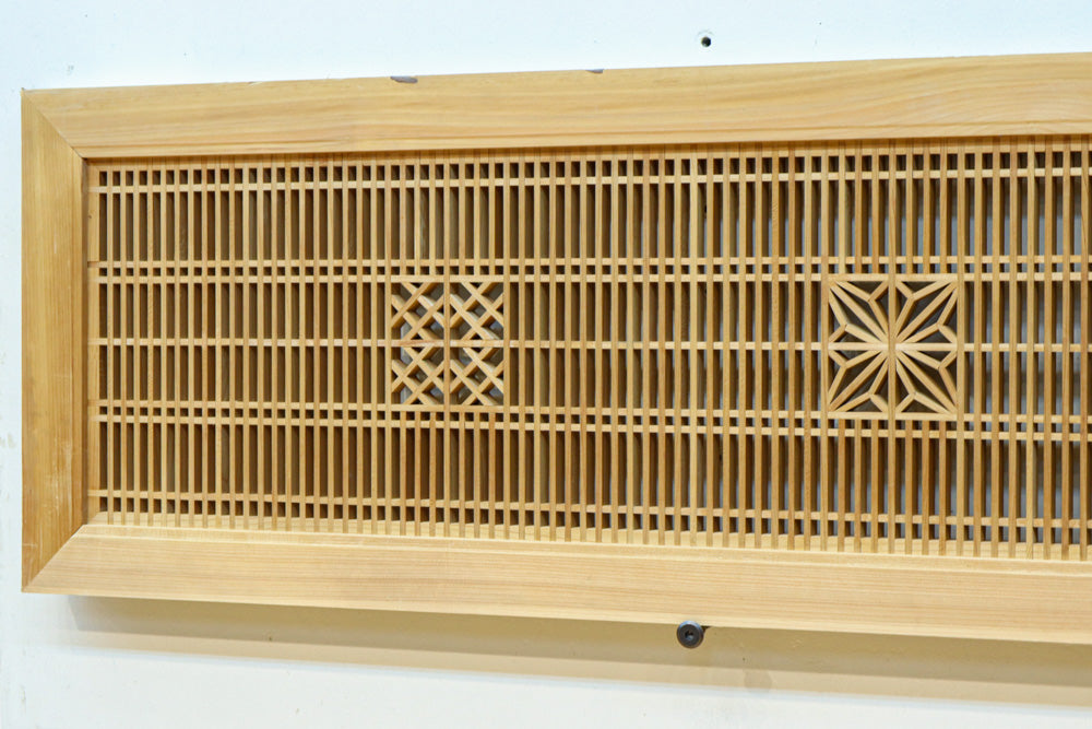 組子模様が上品な凛とした雰囲気を纏う欄間　EZ2605　在庫1枚