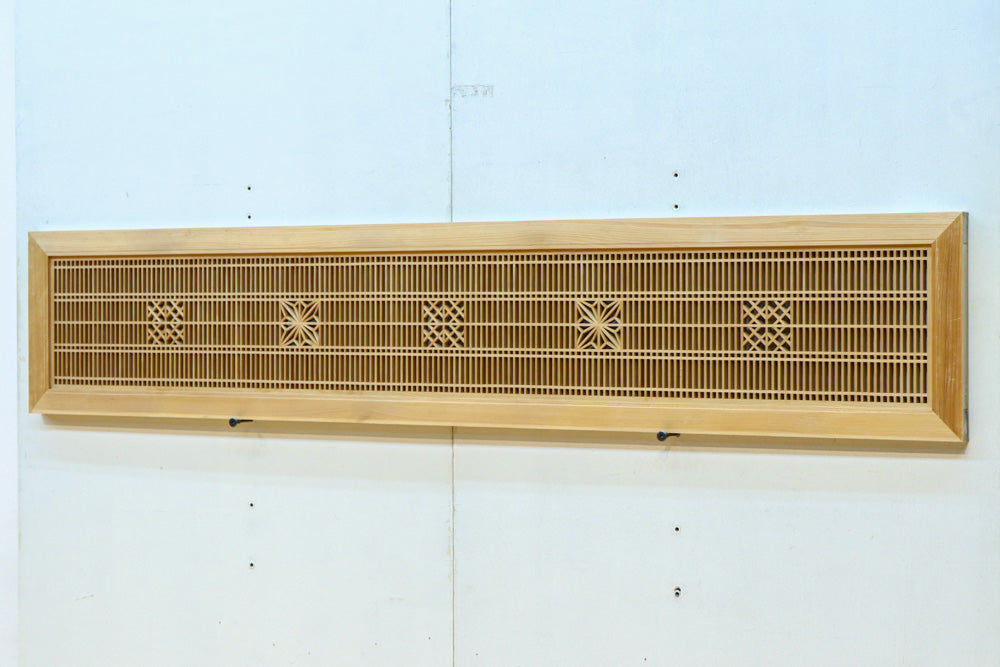 組子模様が上品な凛とした雰囲気を纏う欄間　EZ2605　在庫1枚