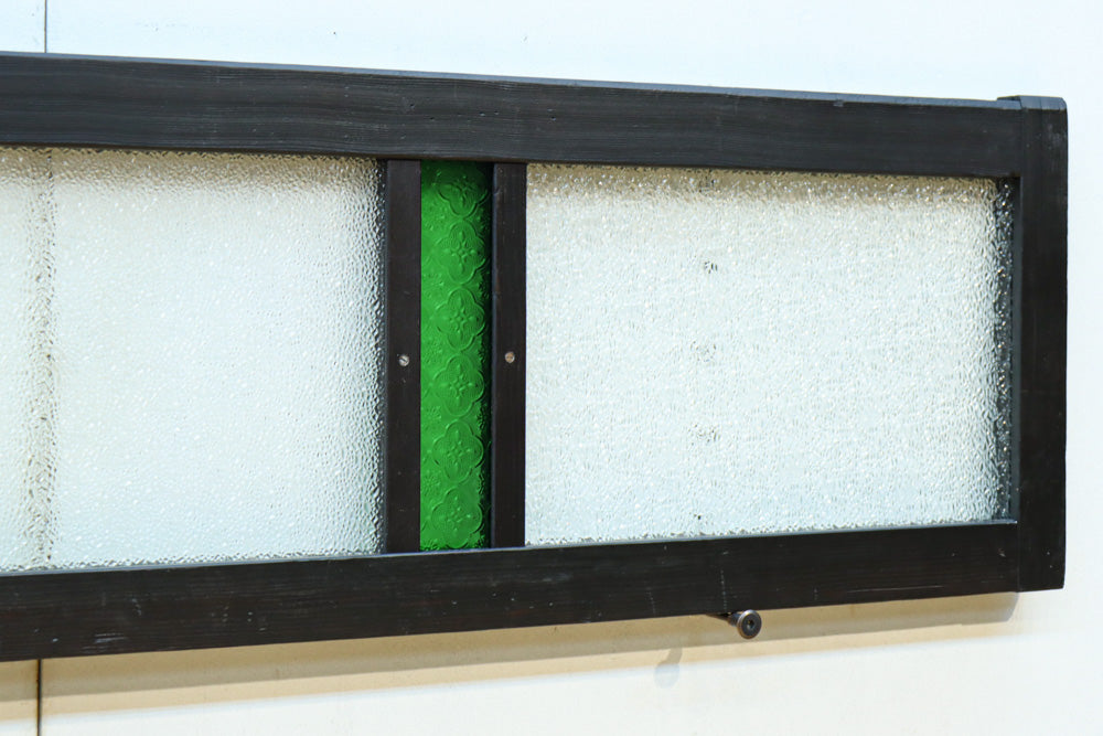 グリーンの花柄プレスガラスのレトロ感が可愛らしい中型ガラス欄間　EZ2607ab　在庫(a:1 b:0)枚