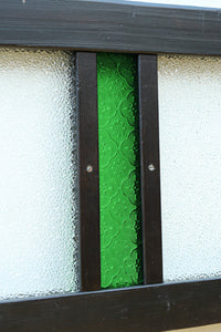 グリーンの花柄プレスガラスのレトロ感が可愛らしい中型ガラス欄間　EZ2607ab　在庫(a:1 b:0)枚