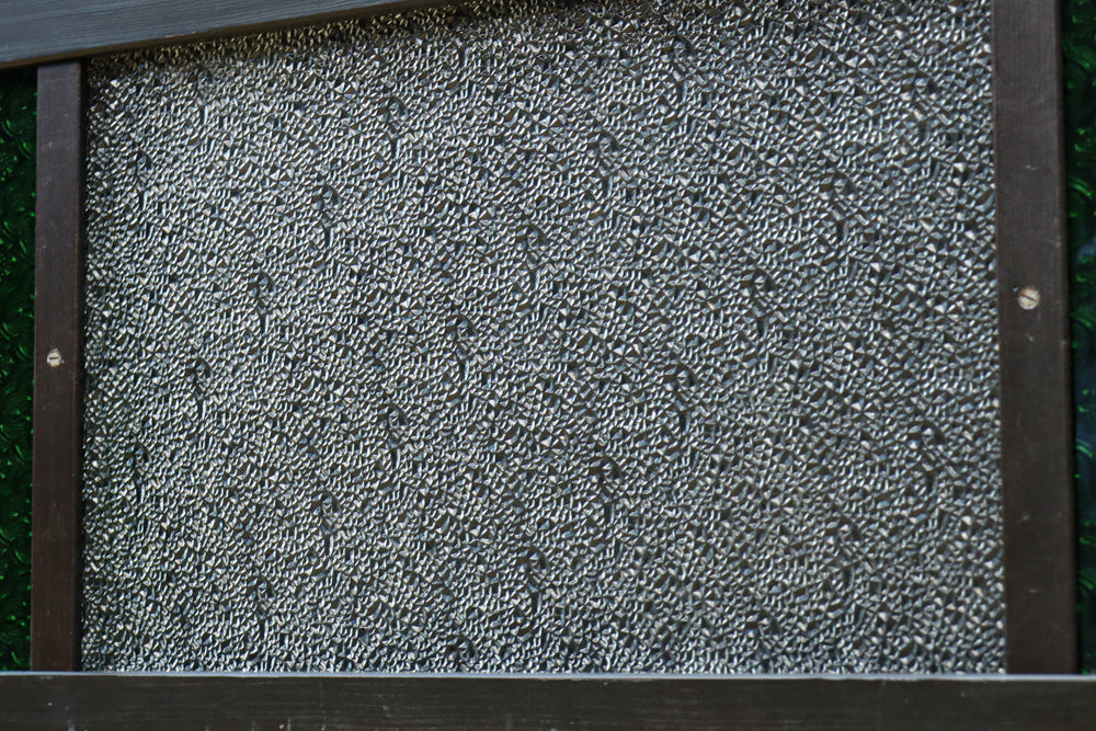 グリーンの花柄プレスガラスのレトロ感が可愛らしい中型ガラス欄間　EZ2607ab　在庫(a:1 b:0)枚