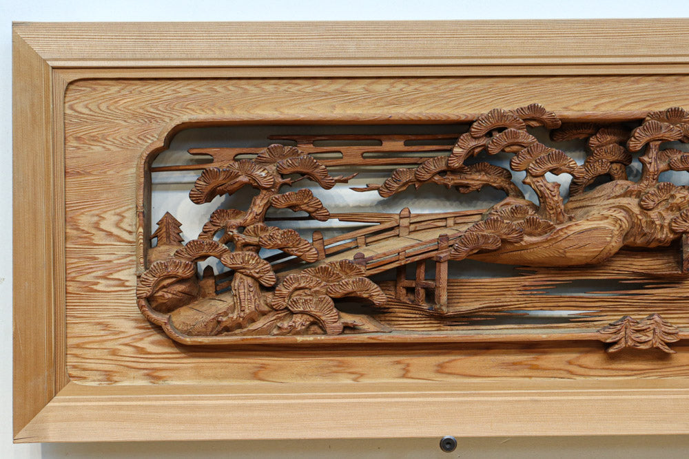 美しい風景を迫力ある深彫り彫刻で描いた彫刻欄間 EZ2620ab 在庫