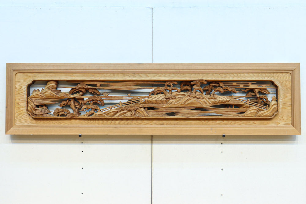 美しい風景を迫力ある深彫り彫刻で描いた彫刻欄間 EZ2620ab 在庫(a:1 b