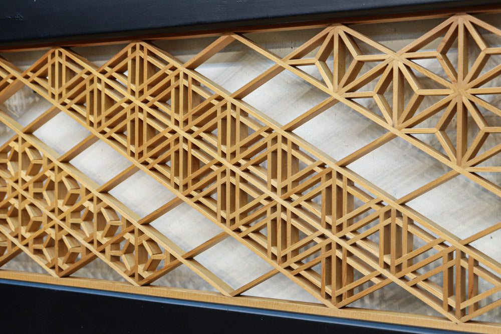 三種の組子帯模様が華やかで気品漂う欄間 EZ2624 在庫1枚 – 古福庵