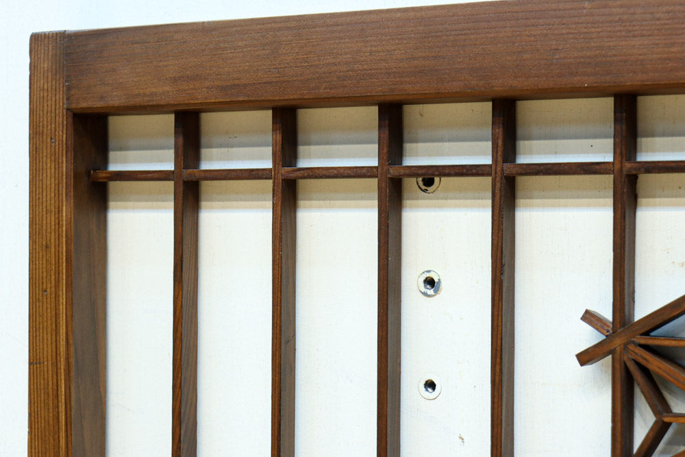 丸みのある麻の葉組子が可愛らしい中型欄間 EZ2628 在庫1枚 – 古福庵