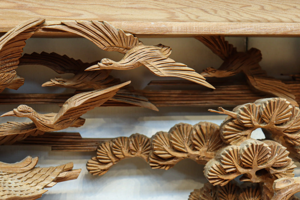 Deeply carved transom EZ2639ab