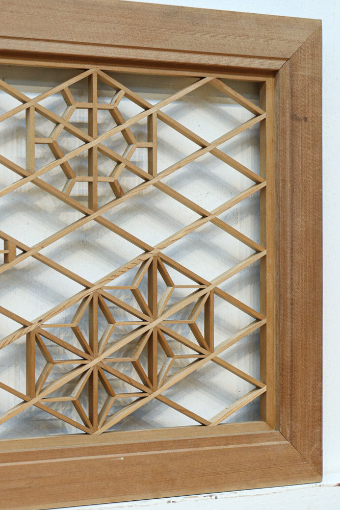 アレンジ菱装飾組子で可愛らしい小型欄間 EZ2649 在庫1枚 – 古福庵