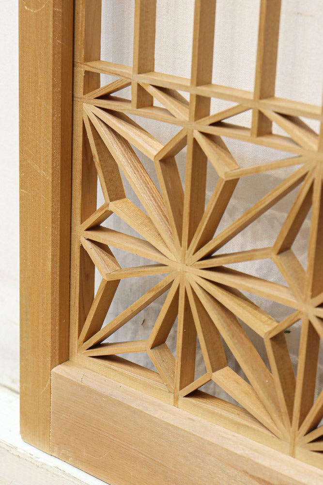 伝統的な2種類の和柄組子が魅力の書院 EZ2659 在庫4枚 – 古福庵