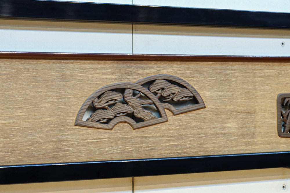 千枚格子 書院欄間 松竹梅の柄は上品で縁起が良く未使用新品の二枚セットです 千枚格子 書院欄間 松竹梅の柄は上品で縁起が良く未使用