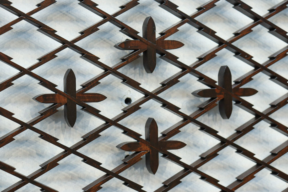 1746ミリ 松皮菱格子にトンボ装飾を添えた欄間　EZ2665　在庫1枚