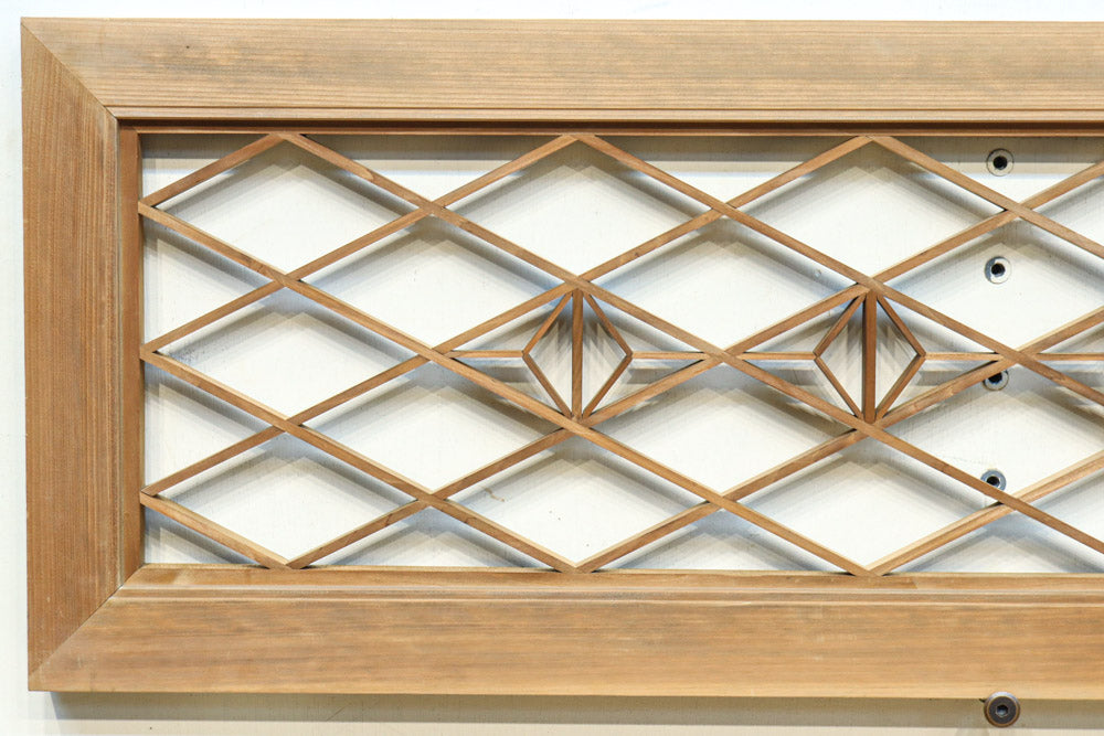 Diamond lattice transom EZ2697ab