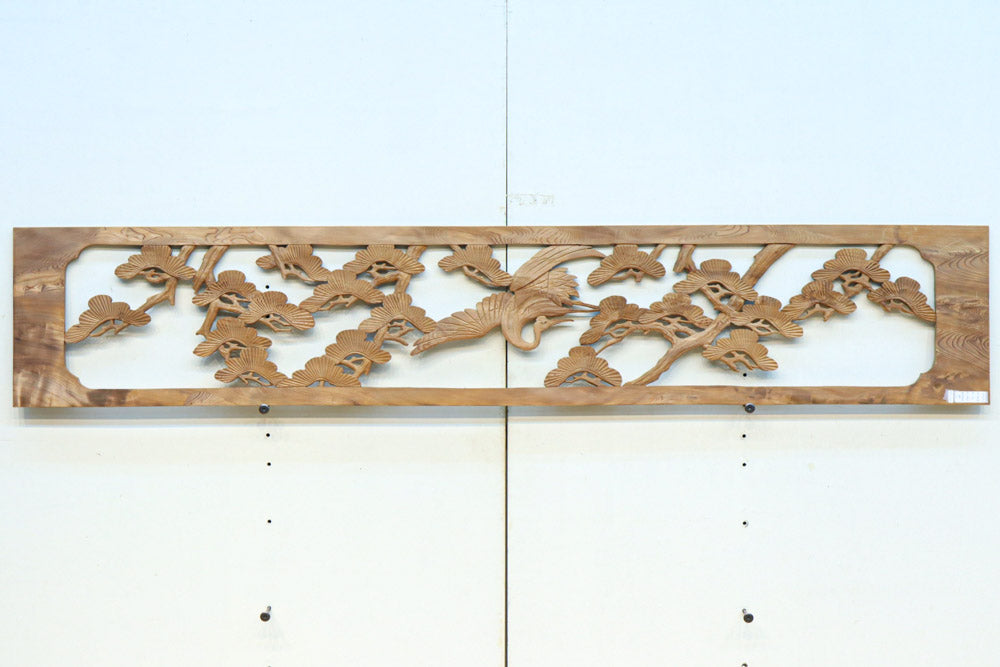 木地色の明るい色合いで気品ある彫刻欄間素材　EZ2719ab　在庫(a:1 b:1)枚