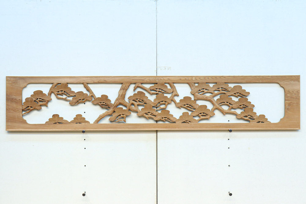 木地色の明るい色合いで気品ある彫刻欄間素材　EZ2719ab　在庫(a:1 b:1)枚