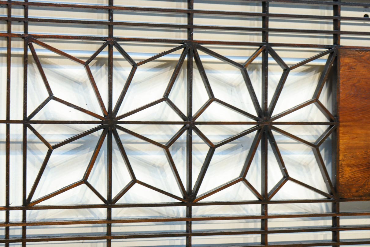 窓絵に穏やかな風景が広がる欄間　EZ2723ab　在庫(a:1 b:1)枚