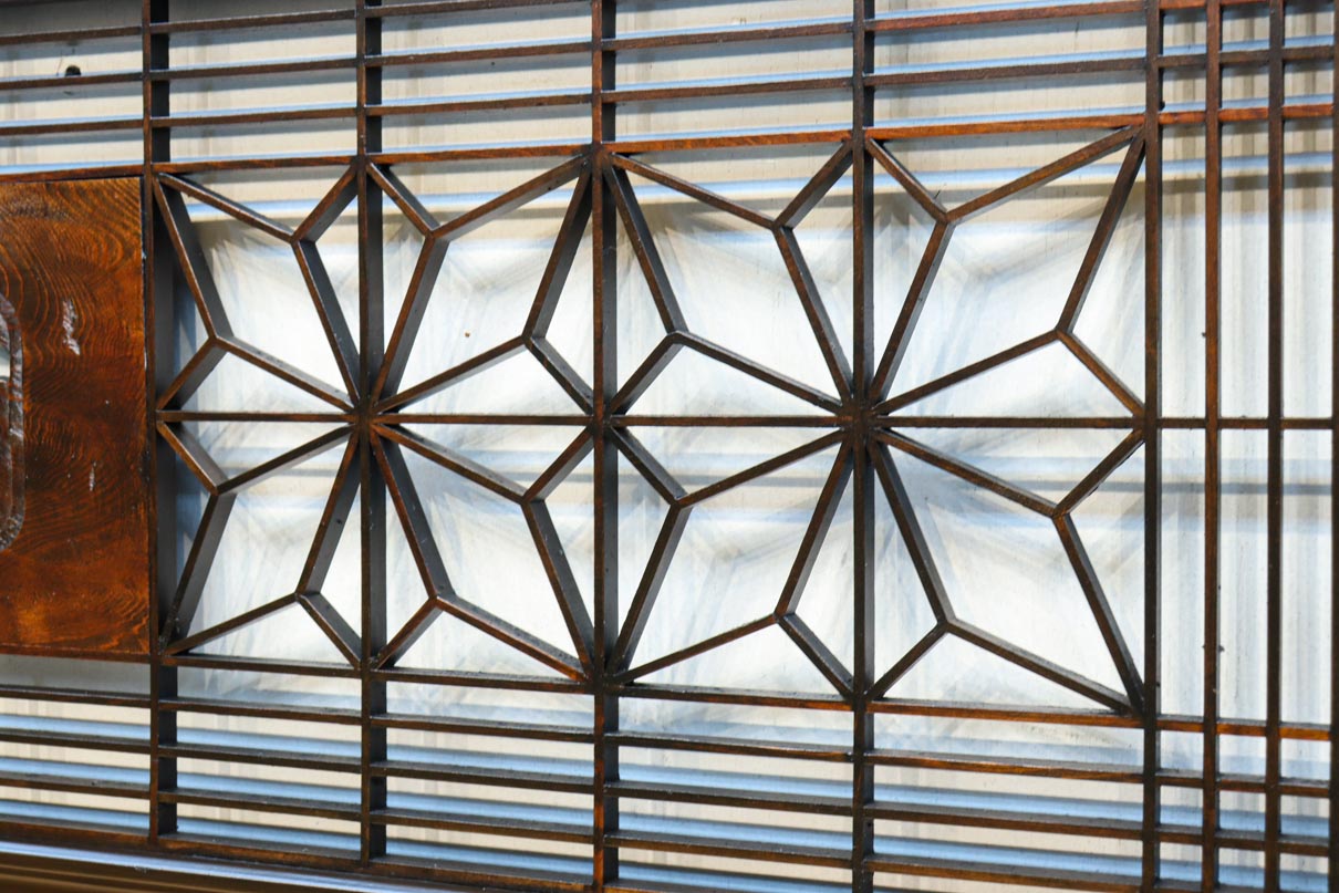 窓絵に穏やかな風景が広がる欄間　EZ2723ab　在庫(a:1 b:1)枚