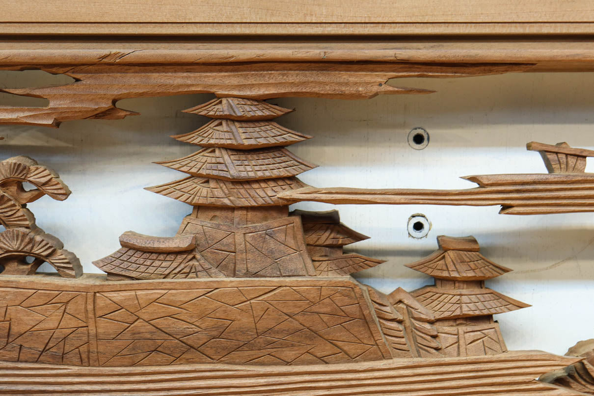 Deeply carved transom EZ2730ab