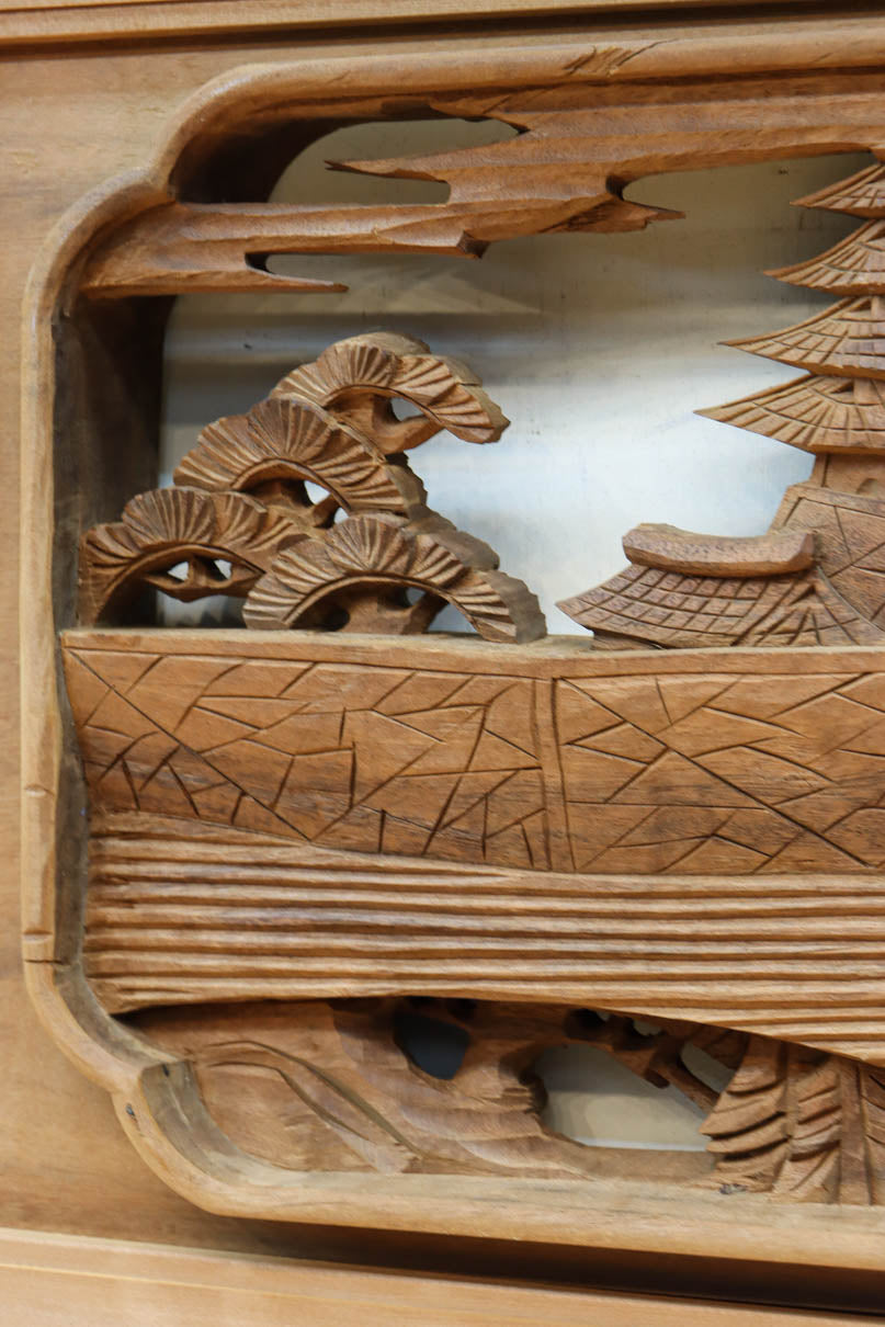 Deeply carved transom EZ2730ab