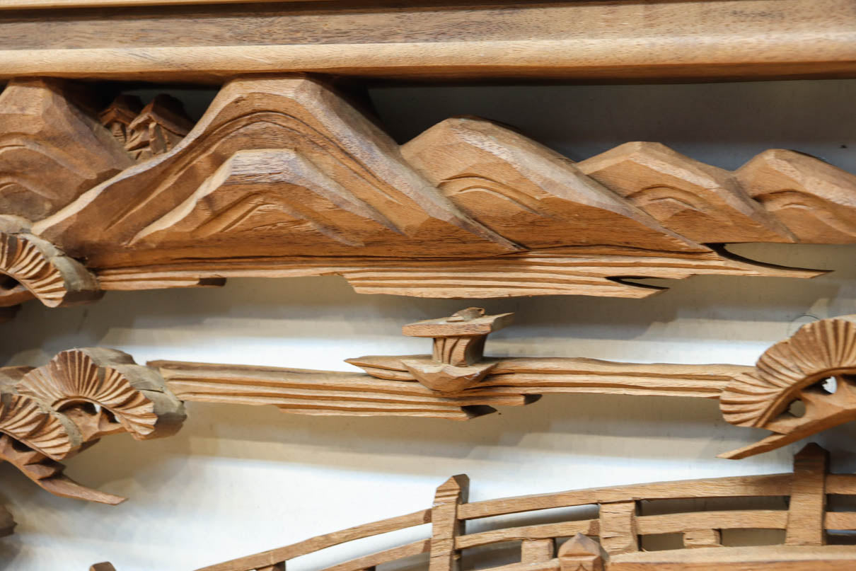 Deeply carved transom EZ2730ab