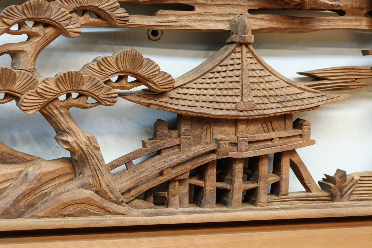 Deeply carved transom EZ2730ab