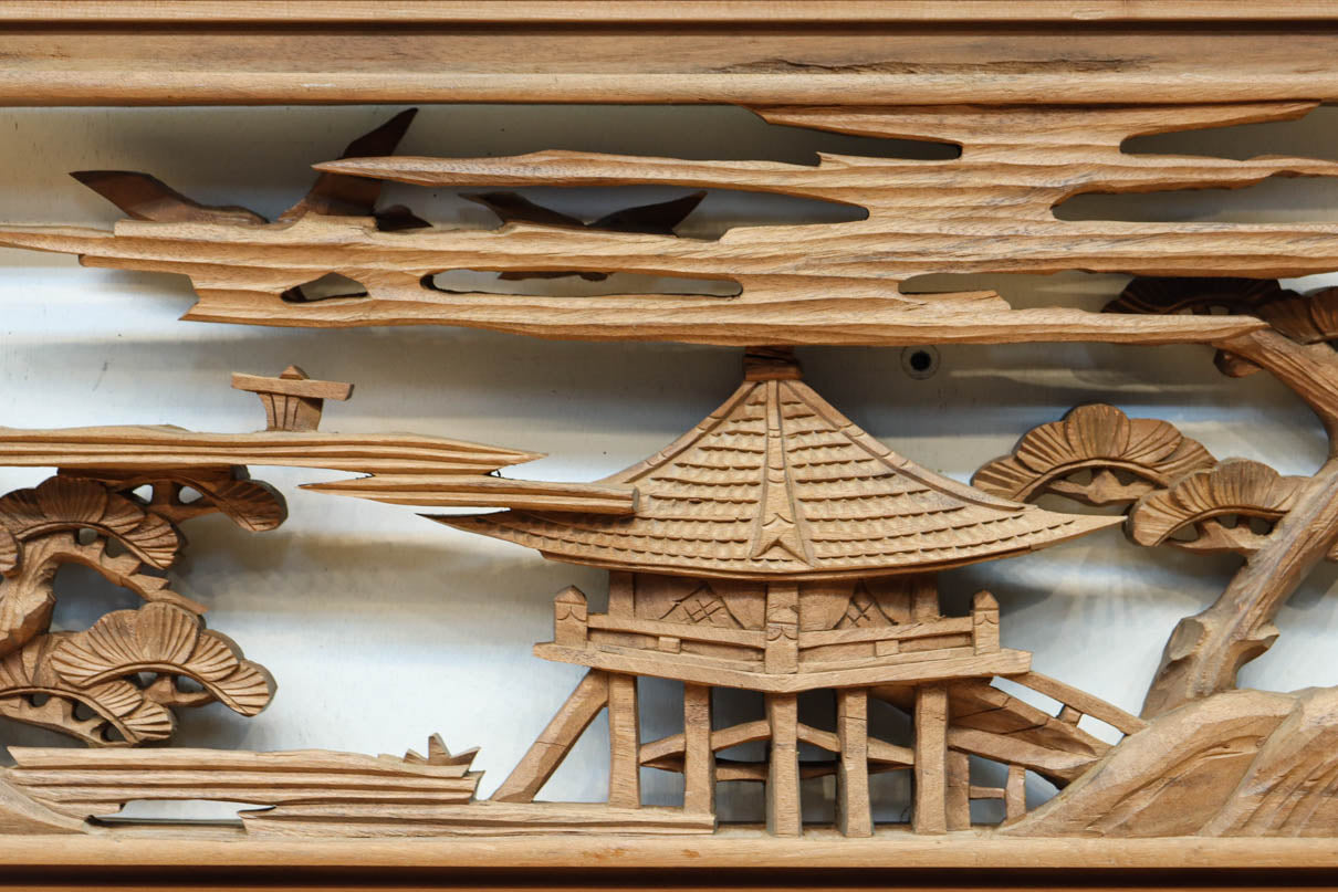 Deeply carved transom EZ2730ab