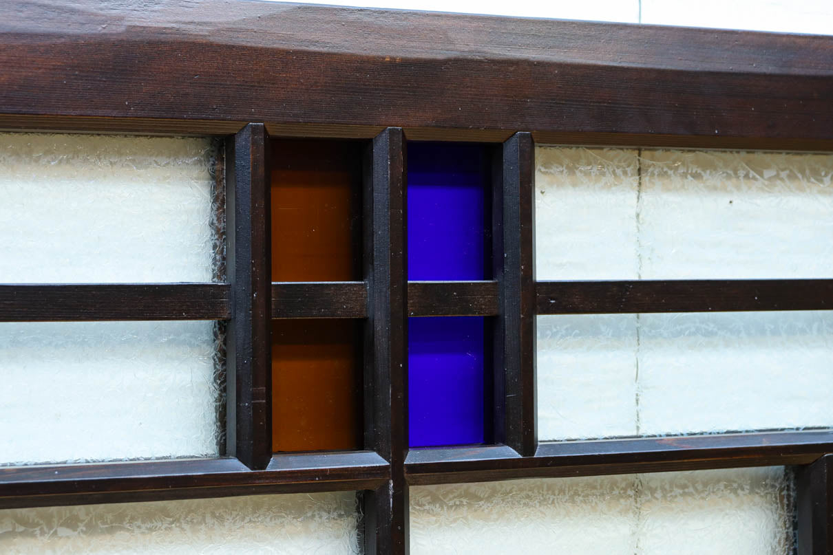 色ガラスがアクセントになるモダンデザインが素敵なガラス入り小型欄間　EZ2748ab　在庫(a:1 b:1)枚