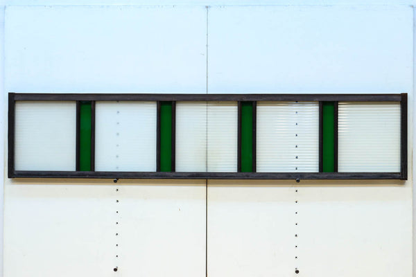 モールガラスとグリーンカラーで落ち着いた雰囲気のガラス入り欄間　EZ2753