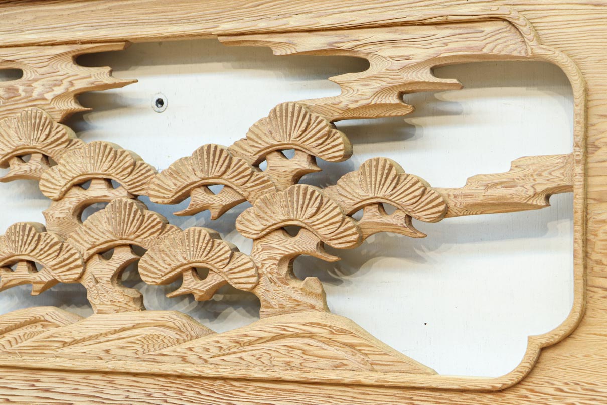 Carved transom with glass EZ2766